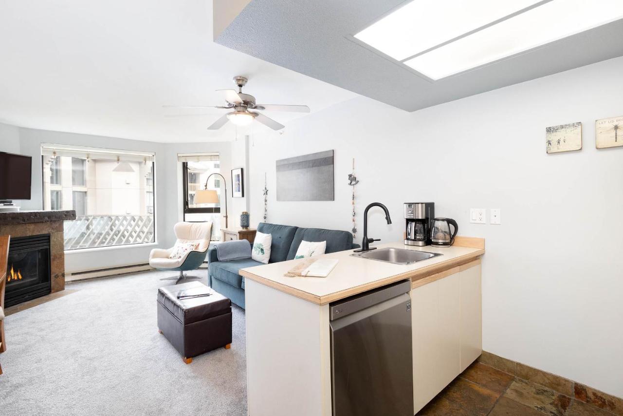 The Marquise By Whistler Premier Apartment Bagian luar foto